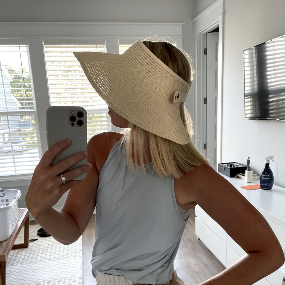 Beach hat